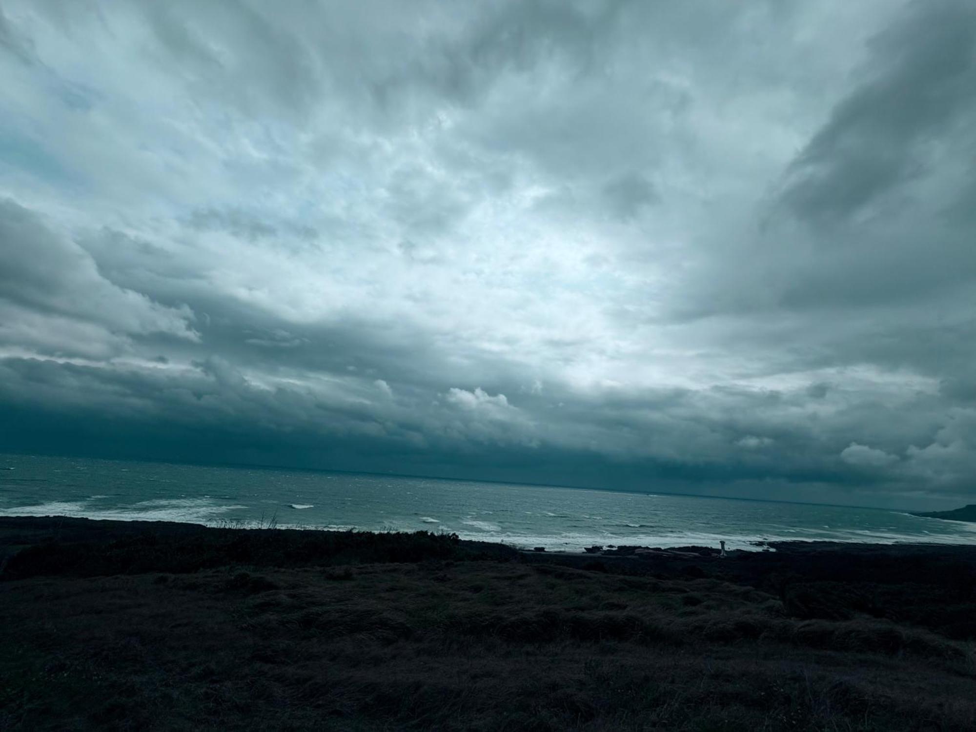 墾丁海景包棟船帆石海景五臥室villa Ig Kenting Timehouse Beach Villal 五餅二魚l住宿l包棟lktvl麻將l廚房l德州撲克桌遊i步行至沙灘三分鐘 Ig官網私密預約優惠i墾丁海景包棟i船帆石包棟i Cape Eluanbi Екстериор снимка